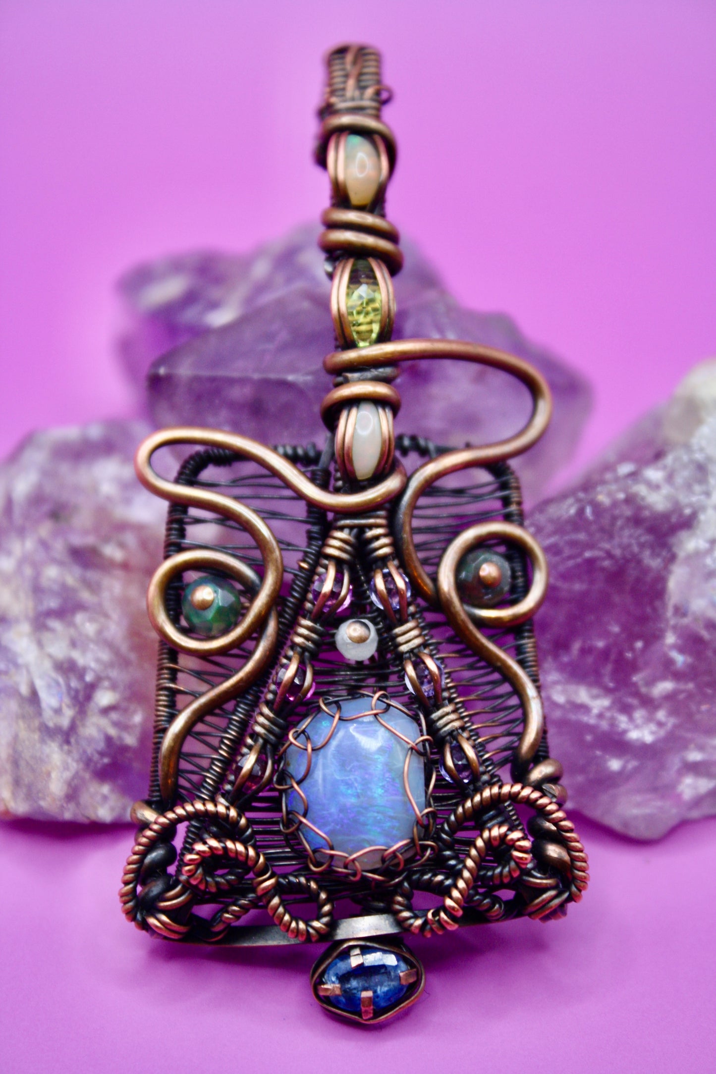 Opal v.3 Twist
